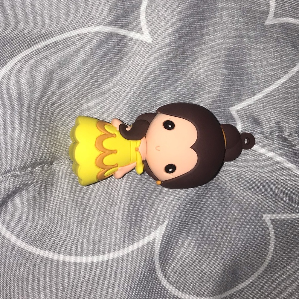 Belle from beauty and the beast keychain